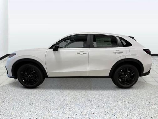 Platinum White 2027 Honda HR-V Sport