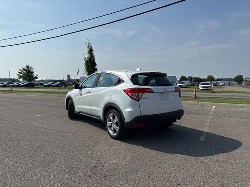 2016 Honda HR-V LX
