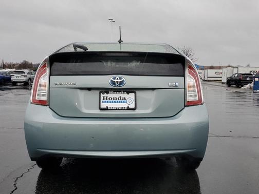 2014 Toyota Prius One