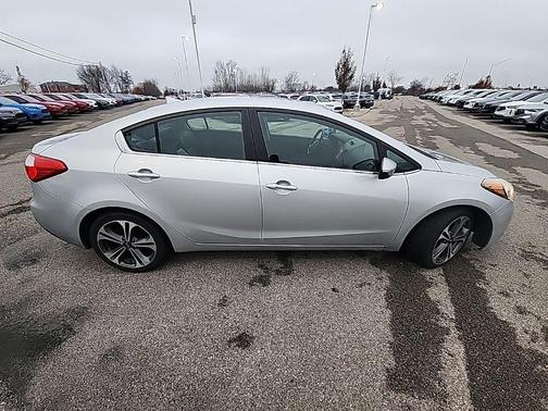 2016 Kia Forte EX