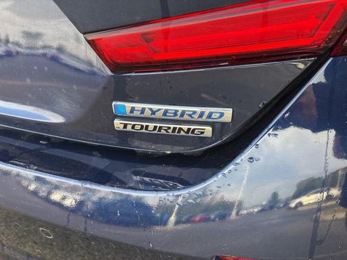 2019 Honda Accord Hybrid Touring