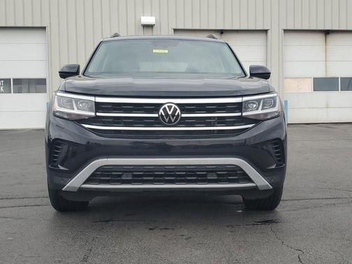 2023 Volkswagen Atlas 3.6L SE w/Technology