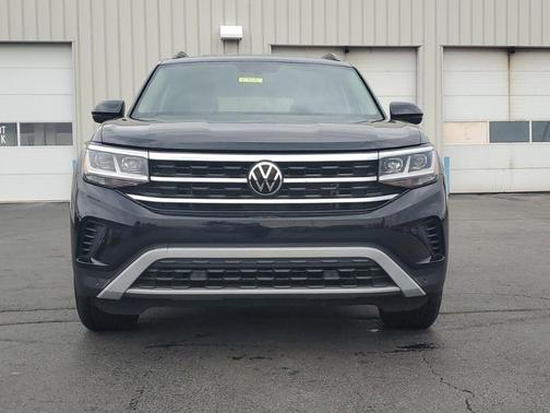 2023 Volkswagen Atlas 3.6L SE w/Technology