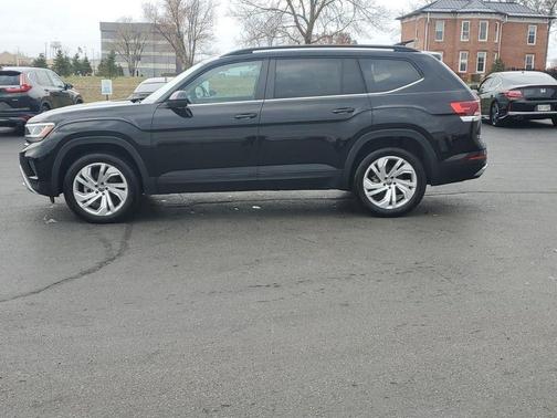2023 Volkswagen Atlas 3.6L SE w/Technology