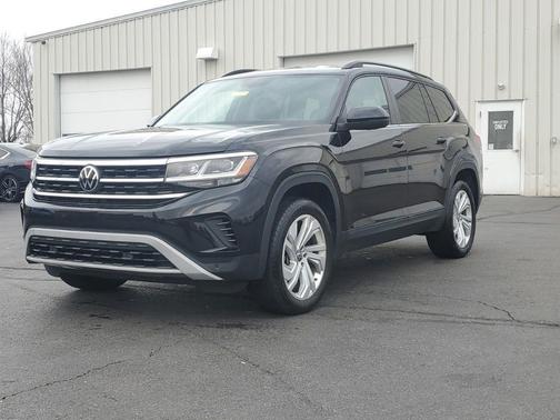 2023 Volkswagen Atlas 3.6L SE w/Technology