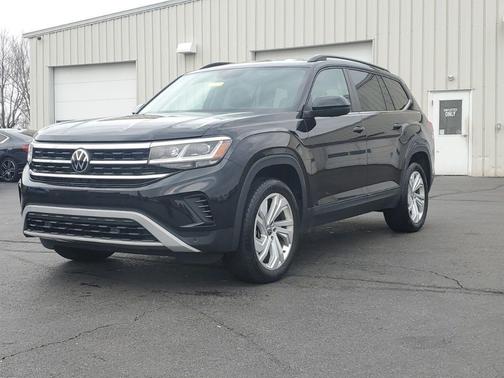 2023 Volkswagen Atlas 3.6L SE w/Technology