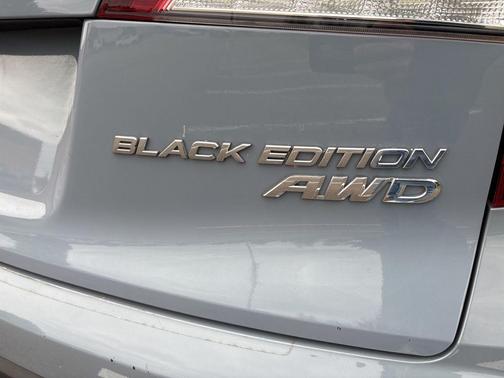 2022 Honda Pilot Black Edition