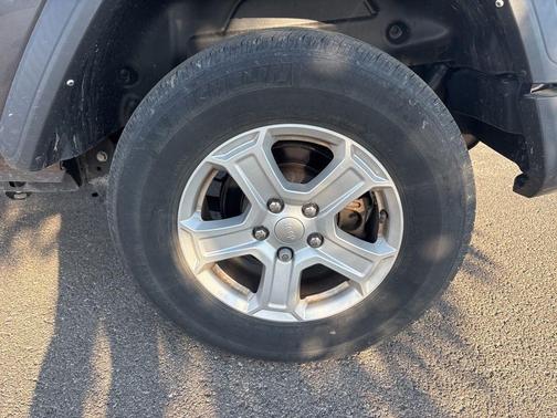 Granite Crystal Clearcoat Metallic 2021 Jeep Wrangler Sport