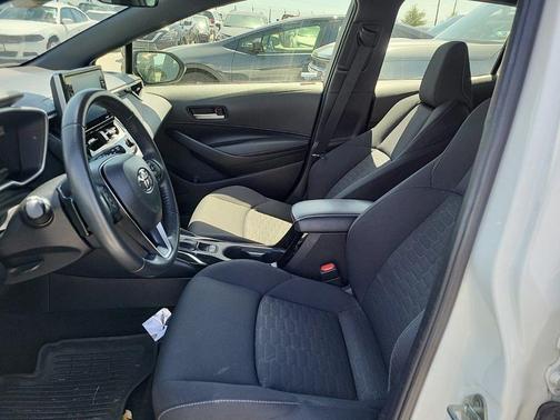 2022 Toyota Corolla Hatchback SE Nightshade