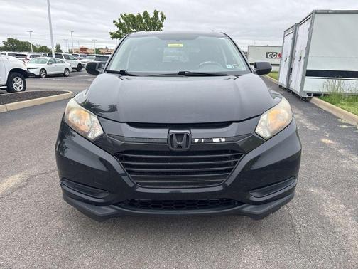 Crystal Black Pearl 2016 Honda HR-V LX
