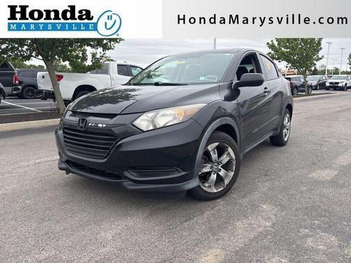 Crystal Black Pearl 2016 Honda HR-V LX