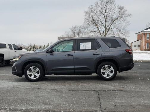 2023 Honda Pilot LX