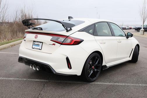 2025 Honda Civic Type R Base