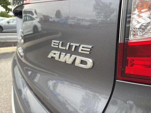 2022 Honda Pilot Elite