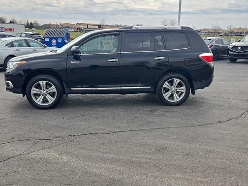 Black 2013 Toyota Highlander Limited