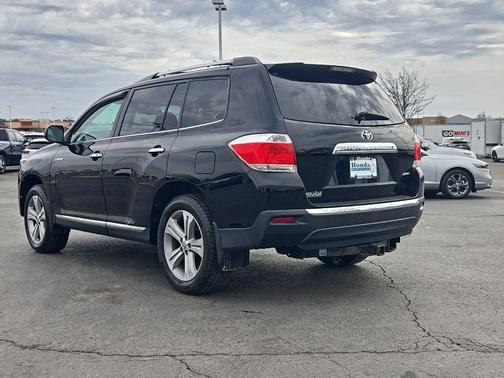 Black 2013 Toyota Highlander Limited