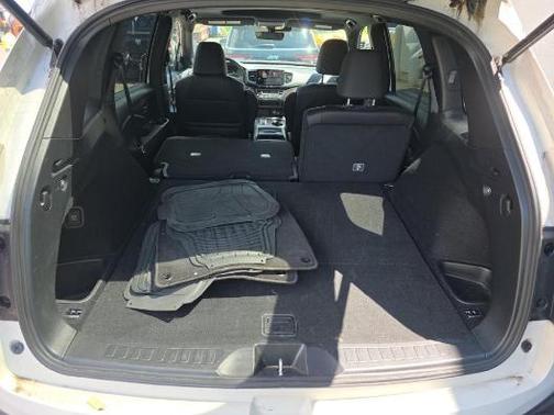 Platinum White Pearl 2023 Honda Passport EX-L
