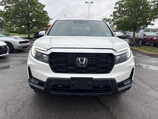 Platinum White Pearl 2023 Honda Passport EX-L