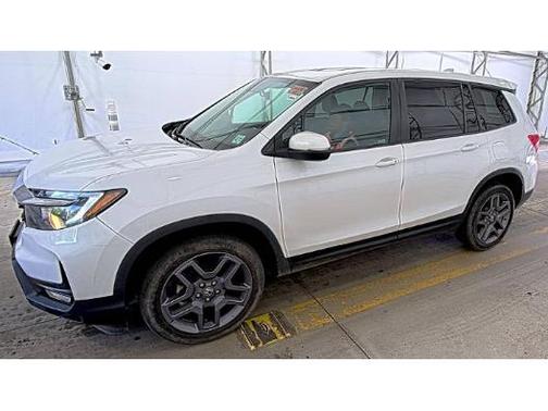 Platinum White Pearl 2023 Honda Passport EX-L