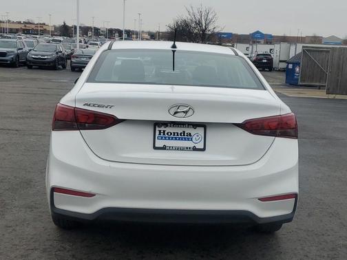 2022 Hyundai Accent SE