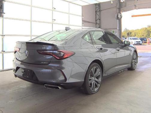 2022 Acura TLX A-Spec