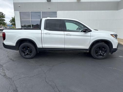 2021 Honda Ridgeline Black Edition