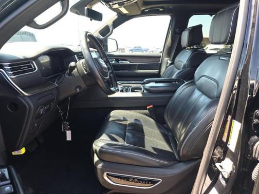 2023 Jeep Grand Wagoneer Series II