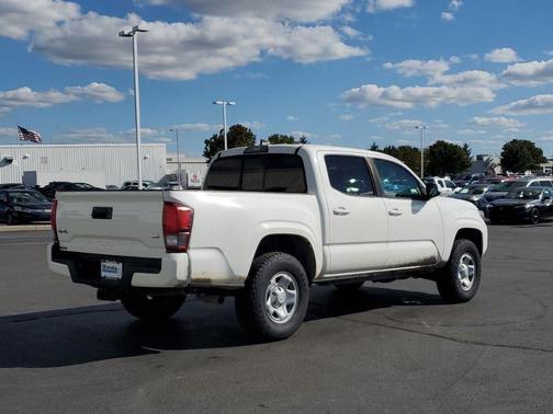 2019 Toyota Tacoma SR