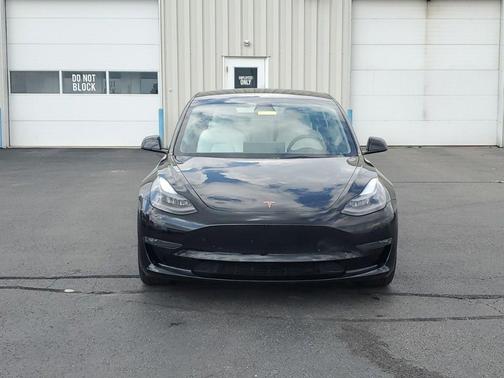 2023 Tesla Model 3 Long Range