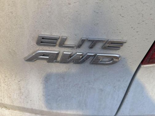 2022 Honda Pilot Elite