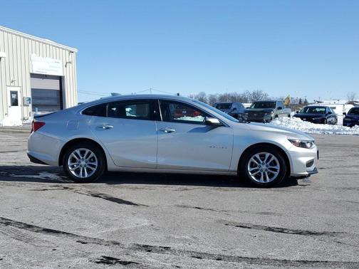 2016 Chevrolet Malibu 1LT