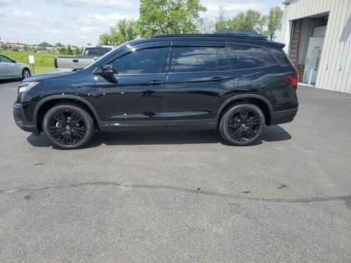 2022 Honda Pilot Black Edition
