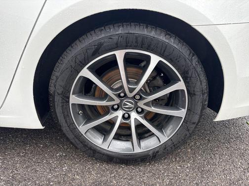 Bellanova White Pearl 2018 Acura TLX V6 w/Technology Package