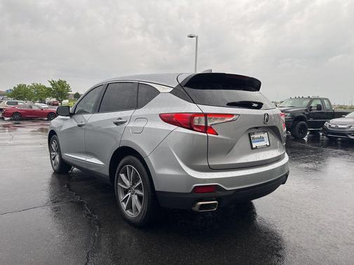 Lunar Silver Metallic 2024 Acura RDX Technology Package