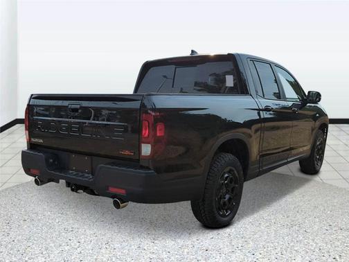 2025 Honda Ridgeline TrailSport+