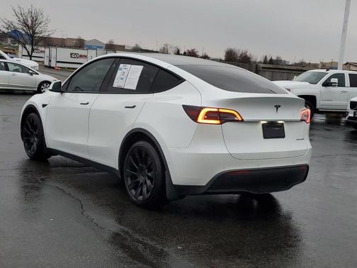 2021 Tesla Model Y Long Range