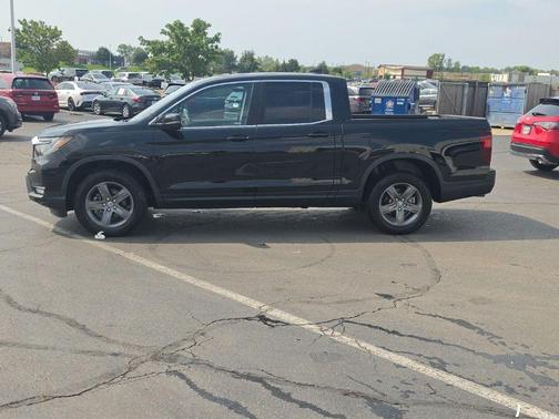 Crystal Black Pearl 2023 Honda Ridgeline RTL