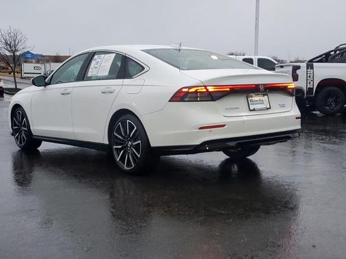 2024 Honda Accord Hybrid Touring