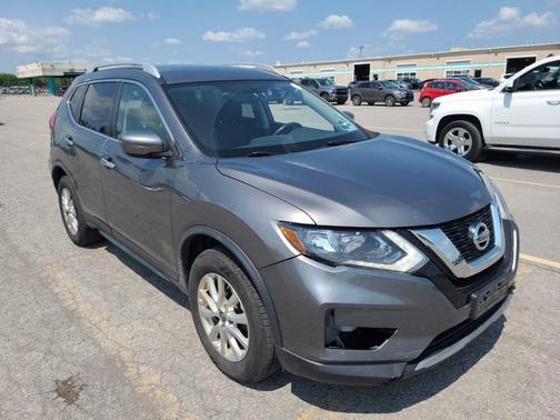 2017 Nissan Rogue SV