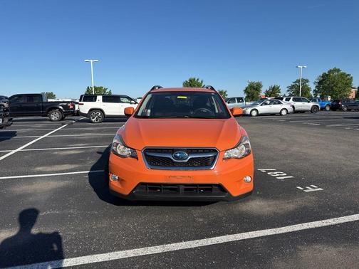 Tangerine Orange Pearl 2014 Subaru XV Crosstrek 2.0i Limited