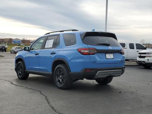 2023 Honda Pilot TrailSport