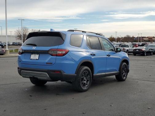 2023 Honda Pilot TrailSport