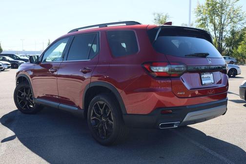 2025 Honda Pilot Touring+