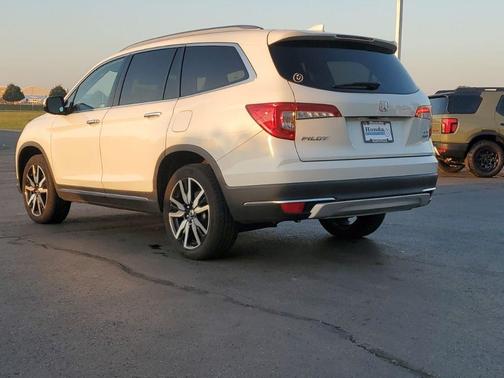 2021 Honda Pilot Elite