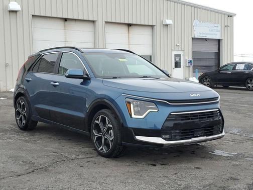 2023 Kia Niro SX Touring