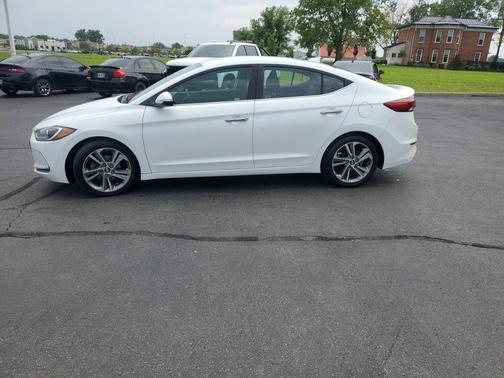 2017 Hyundai ELANTRA Limited