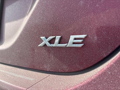 2019 Toyota Camry XLE