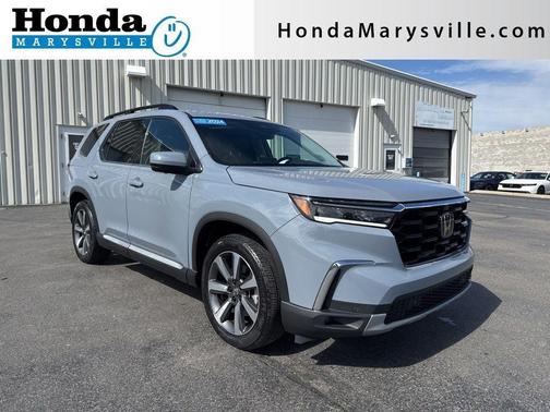 Sonic Gray Pearl 2024 Honda Pilot Elite