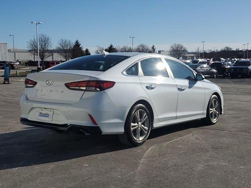 2018 Hyundai SONATA SEL