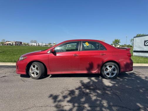 Barcelona Red Metallic 2013 Toyota Corolla S